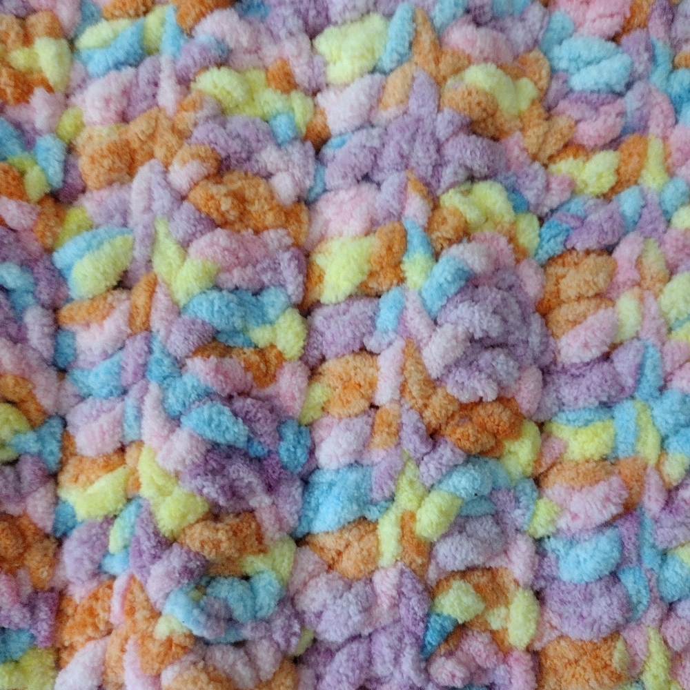 Soft throw blanket